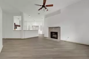 5106 Petersburg Dr, Rowlett, TX 75088 - Photo 4