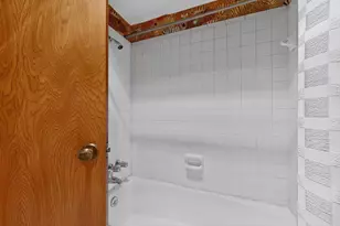 600 Britain Ct, Irving, TX 75062 - Photo 30