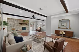 600 Britain Ct, Irving, TX 75062 - Photo 6