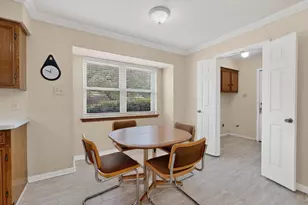 600 Britain Ct, Irving, TX 75062 - Photo 16