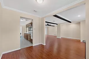 600 Britain Ct, Irving, TX 75062 - Photo 12