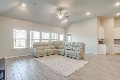 8924 Lantana Meadow Drive, Fort Worth, TX 76131 - Photo 8