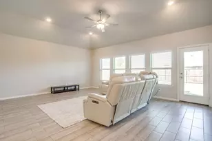 8924 Lantana Meadow Dr, Fort Worth, TX 76131 - Photo 10