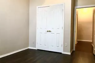 1216 Badbury Ln, Grand Prairie, TX 75052 - Photo 18