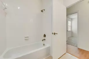 233 Heritage Hill Dr, Lewisville, TX 75067 - Photo 22