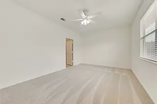 233 Heritage Hill Dr, Lewisville, TX 75067 - Photo 18