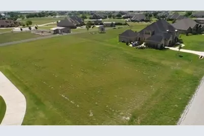 1517 Velda Kay Lane, Fort Worth, TX 76052 - Photo 2