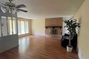 5300 Lake Crest Dr, Waco, TX 76710 - Photo 6