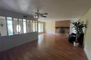 5300 Lake Crest Dr, Waco, TX 76710 - Photo 8