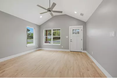 1008 S First Street, Sherman, TX 75090 - Photo 8