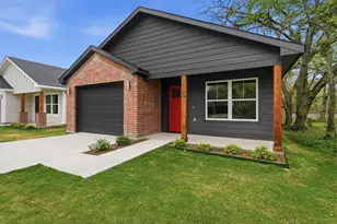 1004 S 1st St, Sherman, TX 75090 - Photo 2