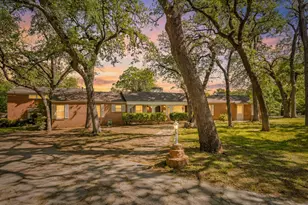 1504 Smilax Ave, Fort Worth, TX 76111 - Photo 2