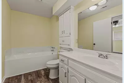 212 W McAfee Street, Mabank, TX 75147 - Photo 20