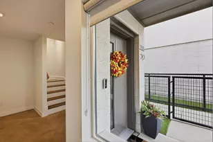 2111 Bennett Ave, Dallas, TX 75206 - Photo 2