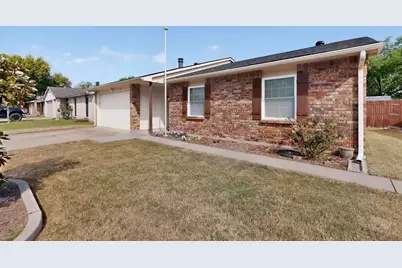 1010 California Trail, Grand Prairie, TX 75052 - Photo 6