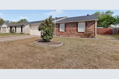 1010 California Trail, Grand Prairie, TX 75052 - Photo 4