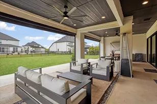 5408 Seuss St, Flower Mound, TX 75022 - Photo 32
