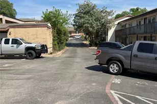 6012 Westridge Ln, Fort Worth, TX 76116 - Photo 2