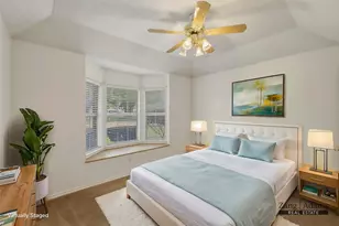 500 Bluebonnet Dr, Burleson, TX 76028 - Photo 4