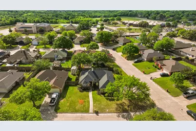 500 Bluebonnet Drive, Burleson, TX 76028 - Photo 28