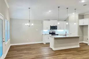 806 Greyson Ln, Greenville, TX 75402 - Photo 6