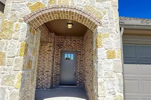 806 Greyson Ln, Greenville, TX 75402 - Photo 2