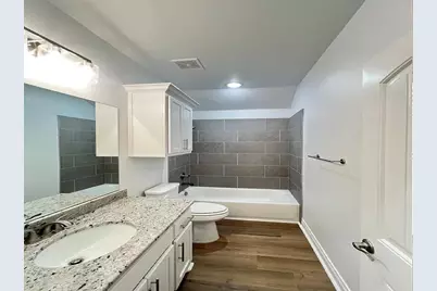 806 Greyson Lane, Greenville, TX 75402 - Photo 16