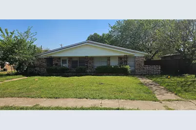 608 Arbor Lane, Lancaster, TX 75134 - Photo 8