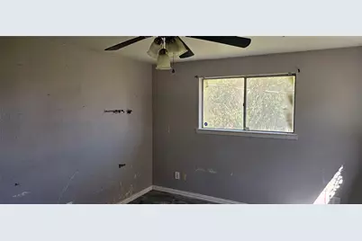 608 Arbor Lane, Lancaster, TX 75134 - Photo 10