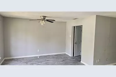 608 Arbor Lane, Lancaster, TX 75134 - Photo 6