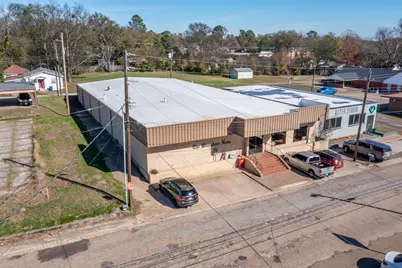 105 Locust Street, Winnsboro, TX 75494 - Photo 4