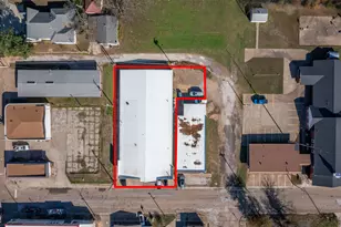 105 Locust St, Winnsboro, TX 75494 - Photo 1