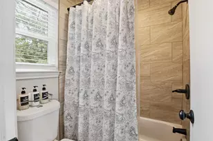 217 Granada Calle St, Granbury, TX 76049 - Photo 20