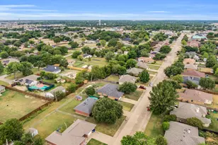 512 Bluebird Ln, Red Oak, TX 75154 - Photo 30