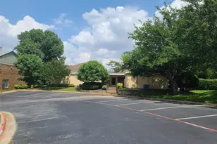 1914 Shorewood Dr, Grapevine, TX 76051 - Photo 32