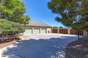 4525 La Hacienda Dr, Abilene, TX 79602 - Photo 6