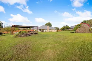 2609 Castle Rd, Burleson, TX 76028 - Photo 24