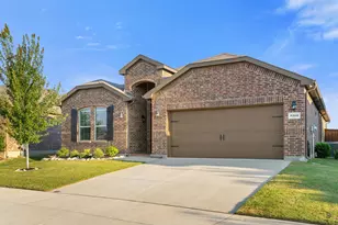 9208 Lace Cactus Dr, Fort Worth, TX 76131 - Photo 2