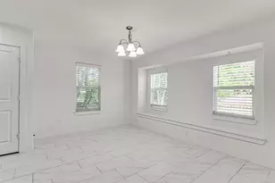 7137 John T White Rd, Fort Worth, TX 76120 - Photo 8