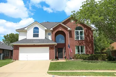 6129 Pebble Creek Drive, North Richland Hills, TX 76180 - Photo 1