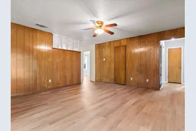 2100 SE 25th Avenue, Mineral Wells, TX 76067 - Photo 16