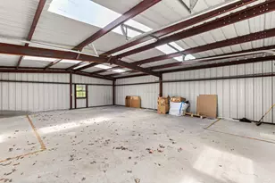 961 Shilling Dr, Elm Mott, TX 76640 - Photo 12