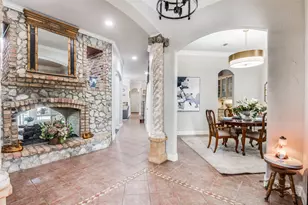 2032 Cains Ln, Mansfield, TX 76063 - Photo 4