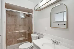 14046 Rolling Hills Ln, Dallas, TX 75240 - Photo 22