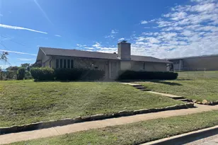 14046 Rolling Hills Ln, Dallas, TX 75240 - Photo 1