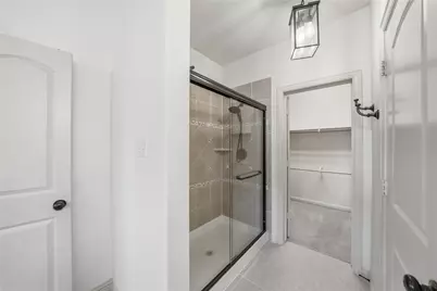 4500 Lakeside Hollow Street, Fort Worth, TX 76262 - Photo 26