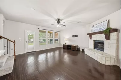 4500 Lakeside Hollow Street, Fort Worth, TX 76262 - Photo 10