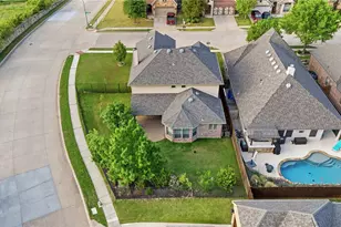 4500 Lakeside Hollow St, Fort Worth, TX 76262 - Photo 6