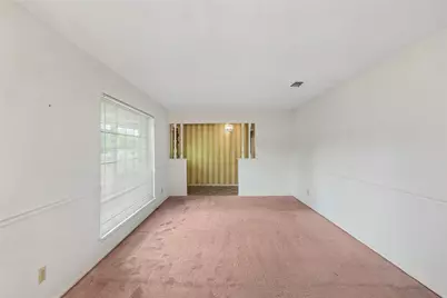 1401 Allegheny Drive, Arlington, TX 76012 - Photo 4