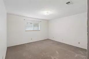 1401 Allegheny Dr, Arlington, TX 76012 - Photo 18